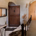 The Rupestral House מלון 5*